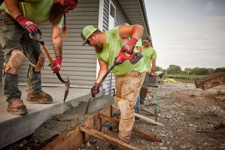 Jehlový vibrátor na beton aku MILWAUKEE